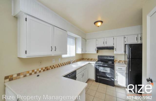 5483 West Saguaro Drive Gallery 4