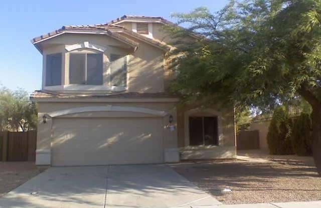 Great 3 Bedroom plus den/office and Loft in Gilbert for rent. photos photos