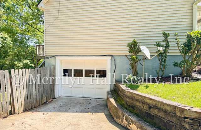 103 Riverwalk Court Gallery 2
