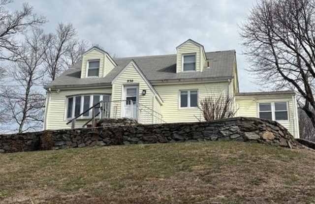 930 Elm Street unit: 1 photos photos