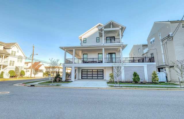 101 S Madison Ave photos photos