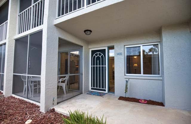 Seasonal Short-Term First Floor Condo in Pinebrook Lake Club Community with Community Pool! photos photos