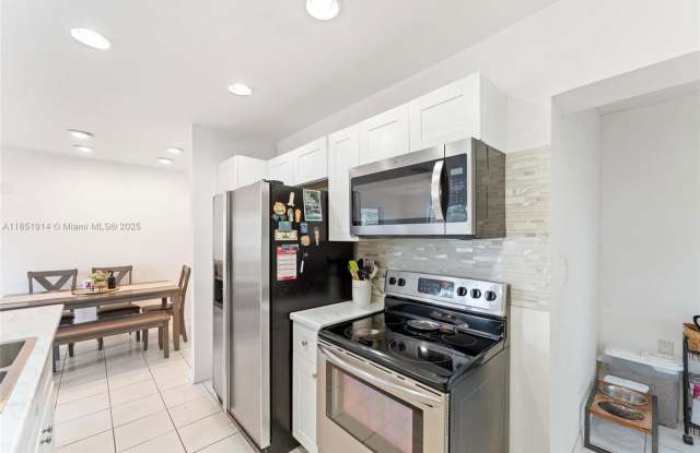 1111 Northeast 211th Terrace photos photos