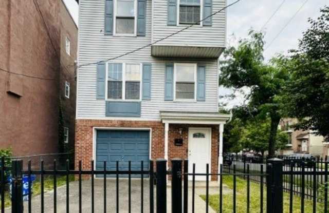 16 Kent St photos photos