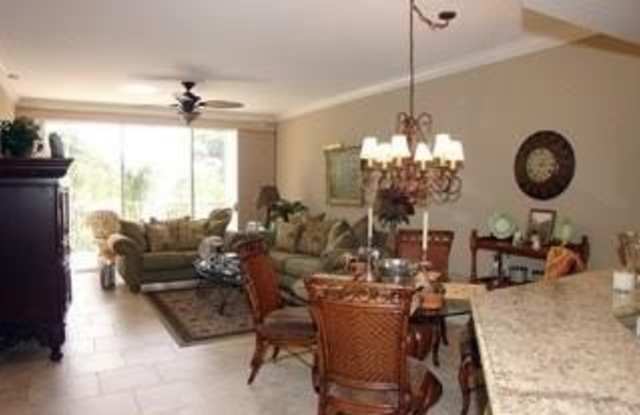 7709 Pebble Creek Cir unit: 6-203 photos photos