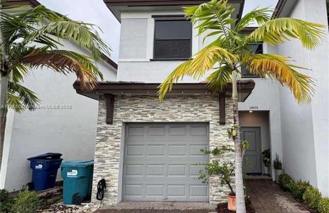24896 SW 107th Ave photos photos