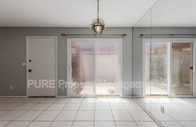 13421 N 8th St photos photos