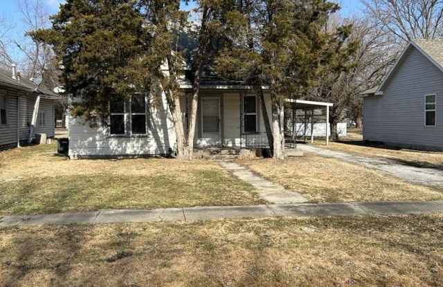 So Cute! Check Out This 2BR/1BA Home w/Carport! photos photos