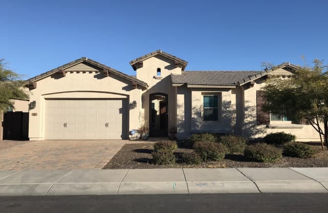 964 E HAMPTON Lane - 964 East Hampton Lane, Gilbert, AZ 85295