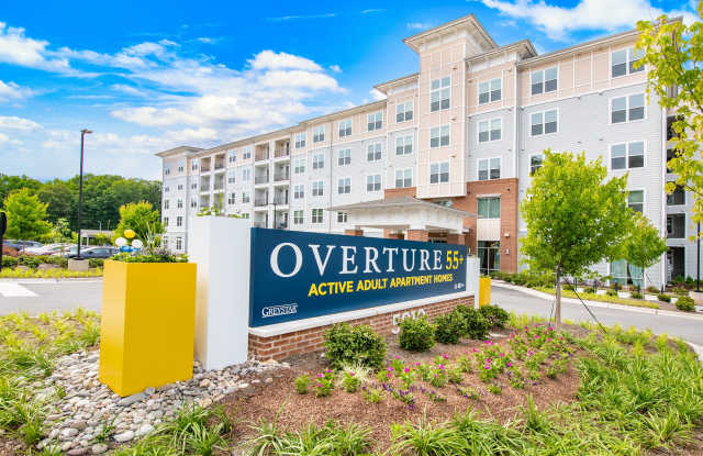 Overture Chapel Hill 55+ Active Adult Apartment Homes Gallery 2