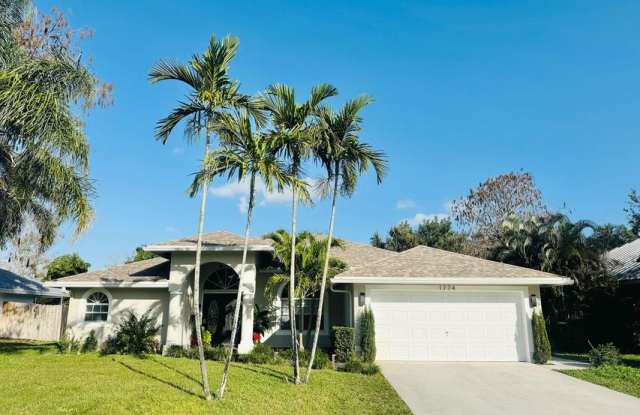 1774 Primrose Lane photos photos