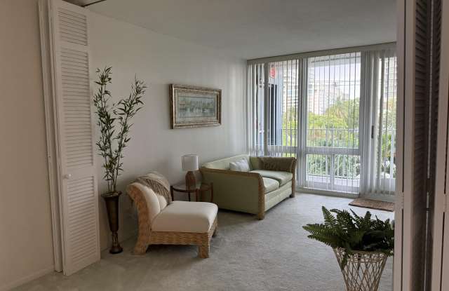 524 Orton Avenue Gallery 3