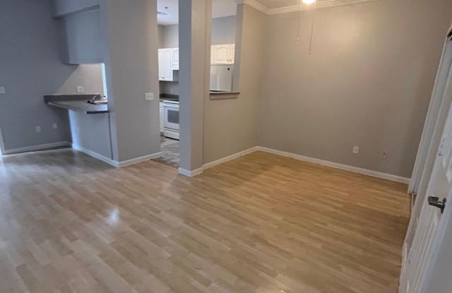 Downtown Studio Condo Unit for Rent Includes water! photos photos