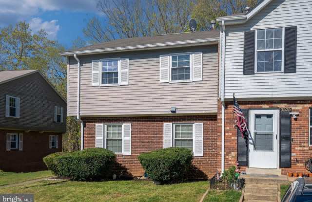 3537 CASTLE HILL DRIVE - 3537 Castle Hill Drive, Dale City, VA 22193