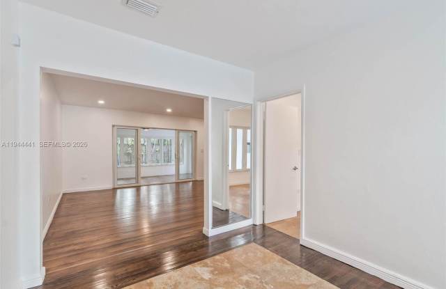 680 Northeast 57th Street Gallery 4