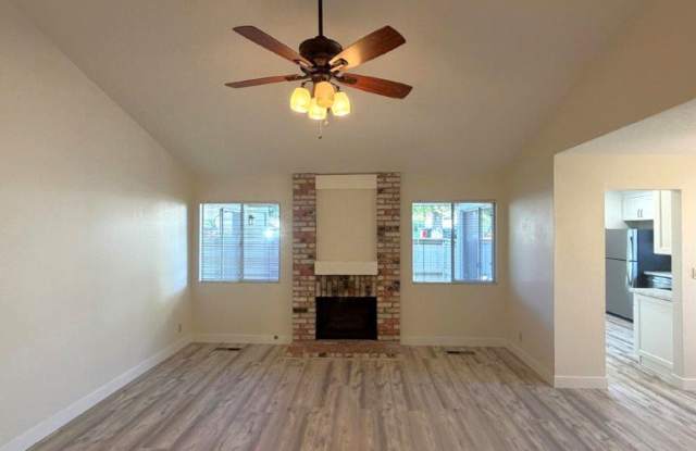 Clayton Dana Ridge! Single family home , New modern kitchen, Fresh paint coming, new vinyl plank flooring! Gallery 4