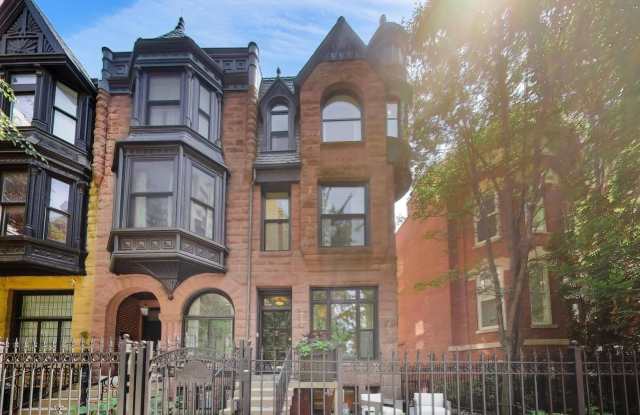 45 E Division Street Gallery 1