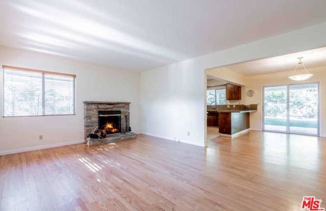 2307 MANZANITA Lane - 2307 Manzanita Street, La Crescenta-Montrose, CA 91214