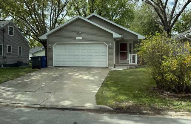 469 Dutton Avenue photos photos