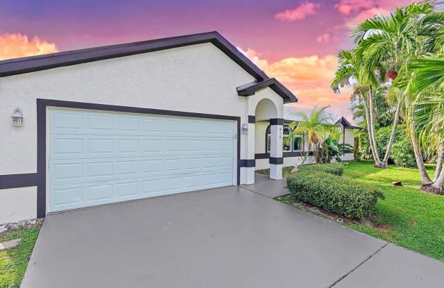 414 SW Lairo Avenue photos photos
