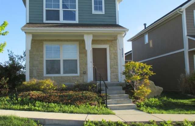 Beautiful Home in Great Location! - 2223 Cinder Lane, Junction City, KS 66441