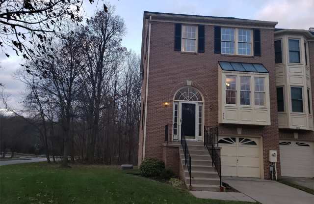 698 Budleigh Circle - 698 Budleigh Circle, Mays Chapel, MD 21093