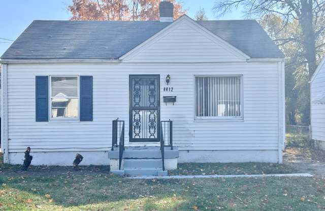 4415 Sunset Avenue photos photos