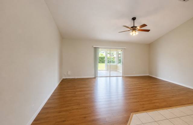 3-Bedroom, 2-Bath home, Quiet Neighborhood in Palm Coast! Gallery 3
