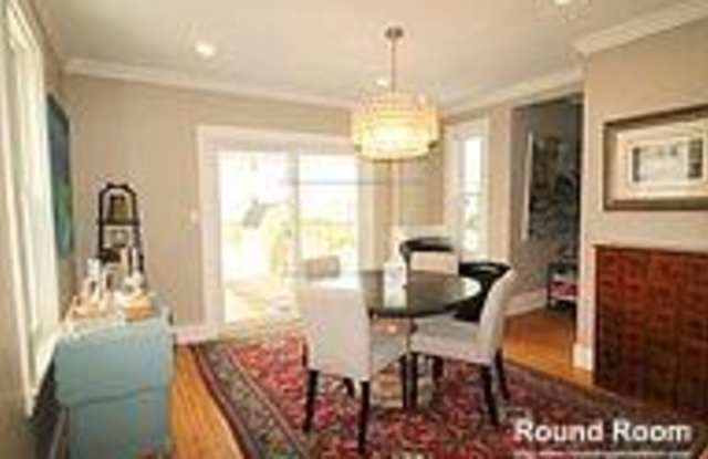 7 Auburn Ter. Gallery 2