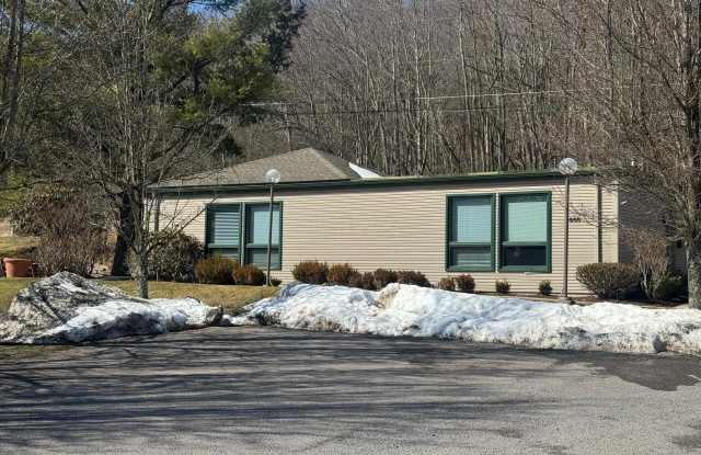 4000 THAYER Center unit: S4 photos photos