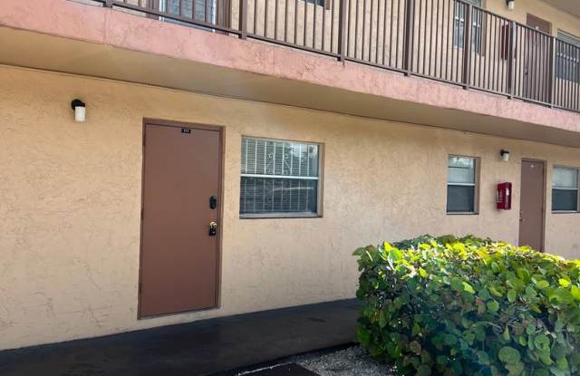 Charming Unit Apartment in Lauderhill Gallery 3