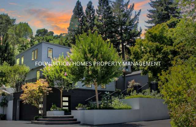 Gated-Resort Style Living in Ross- 6bd/5.5ba- Pool - Outdoor Kitchen- Yard(s)-FOUNDATION - 96 Laurel Grove Avenue, Ross, CA 94957