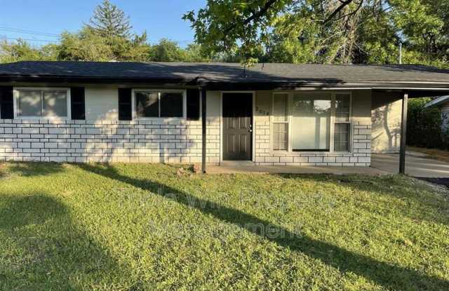 2014 WILBERT DR photos photos