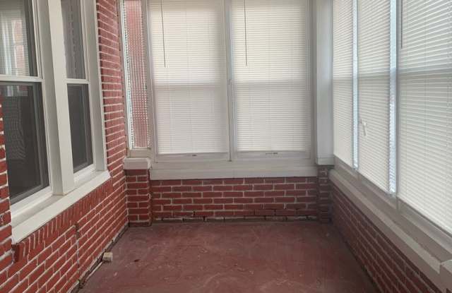 224 E. Springettsbury Avenue Gallery 3