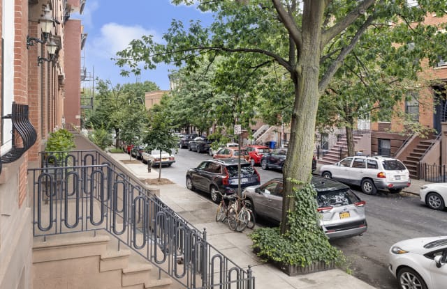 122 President Street - 122 President Street, Brooklyn, NY 11231