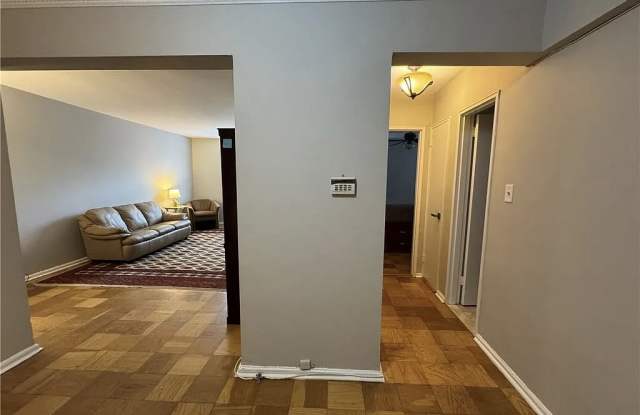 7261 Shore Rd Apt 1P photos photos