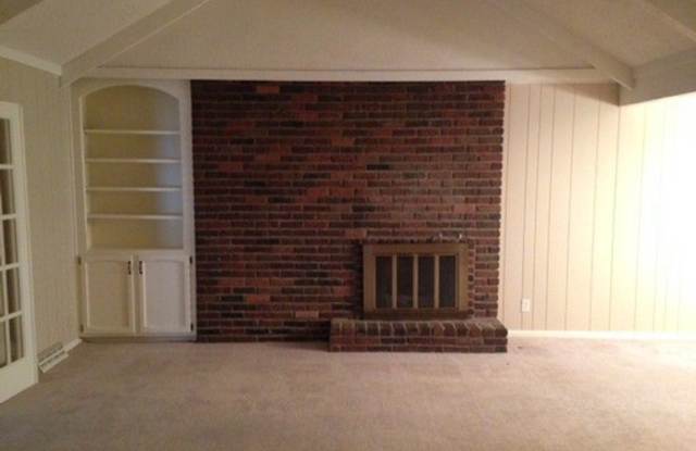 11410 Oak Gallery 3
