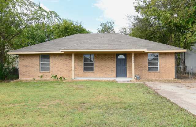 4008 Templeton - House **COMING SOON** Gallery 3