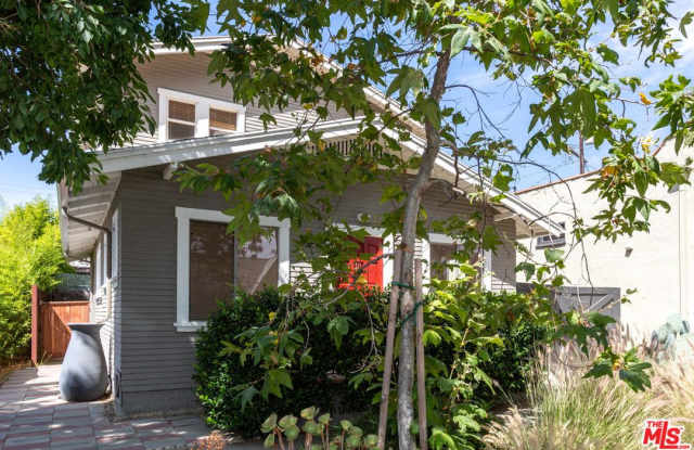 3216 LARGA Avenue - 3216 Larga Avenue, Los Angeles, CA 90039