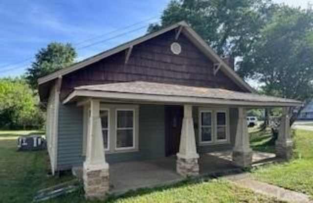 661 S Grove Street photos photos