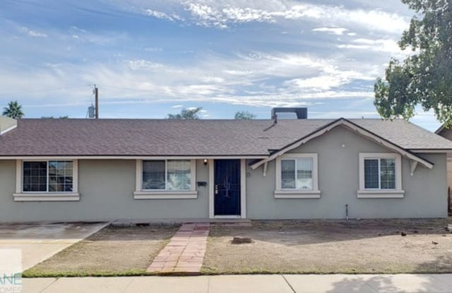 4219 West Las Palmaritas Drive - 4219 West El Caminito Drive, Phoenix, AZ 85051