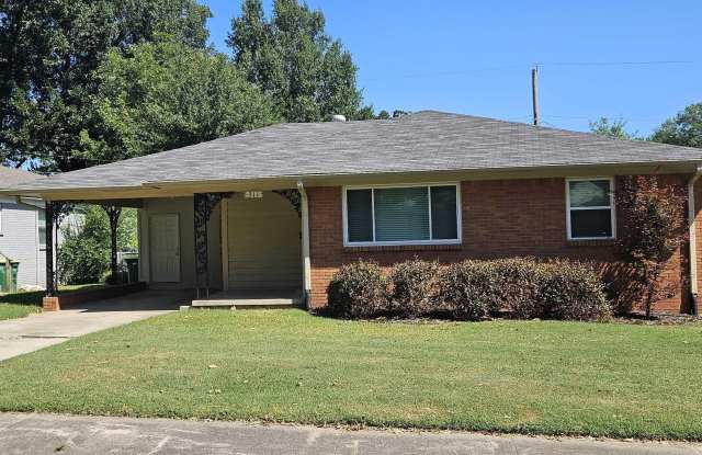 311 W I Avenue photos photos
