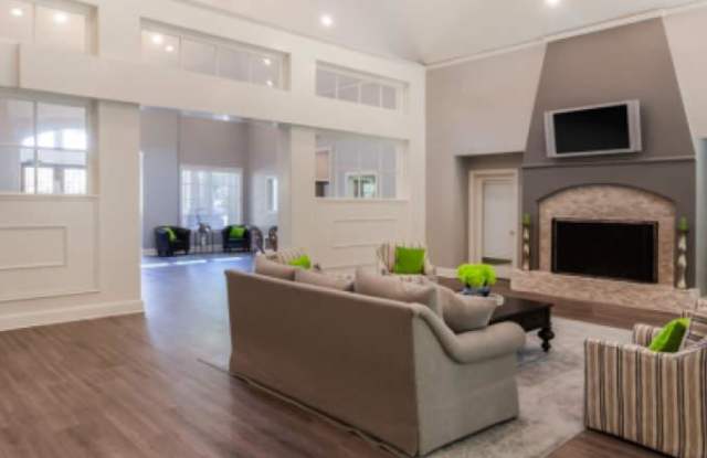 6295 McNeil Dr Gallery 4