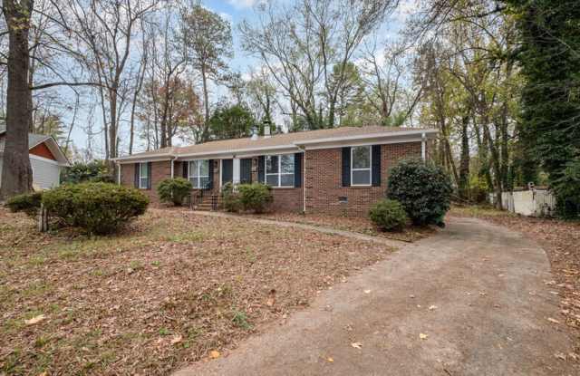 6024 Olinda Street - 6024 Olinda Street, Charlotte, NC 28215