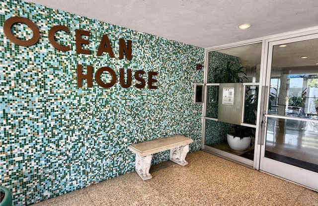 1200 Ocean Boulevard Gallery 2