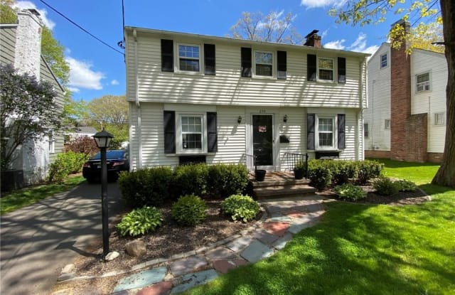 298 Thornton Street - 298 Thornton Street, New Haven County, CT 06517