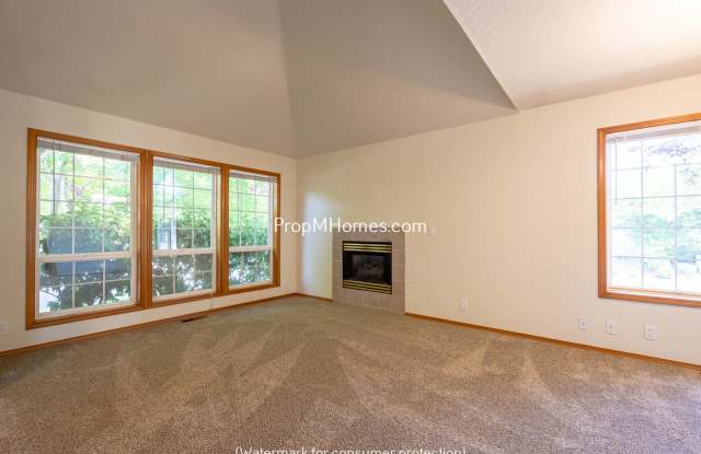 Three Bedroom Ranch In Aloha On Peaceful Corner Lot! photos photos