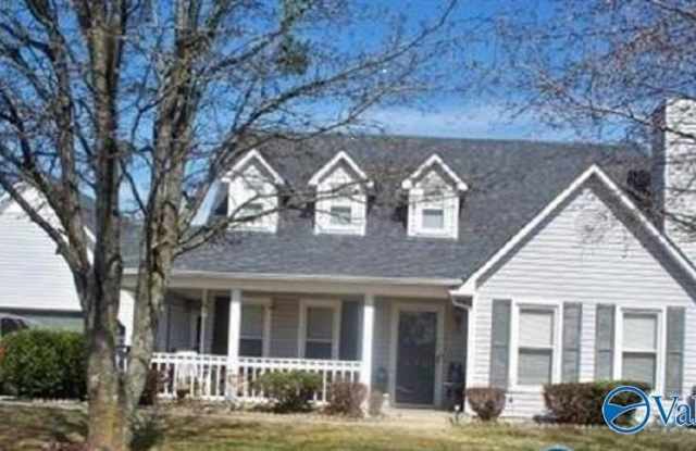 402 Crutcher Circle - 402 Crutcher Circle, Athens, AL 35611