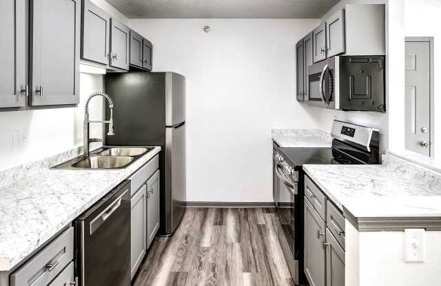 Deer Park Apartments Gallery 4