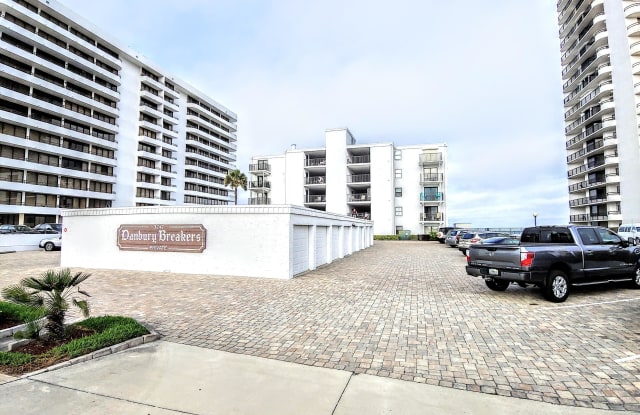3747 S Atlantic Avenue - 3747 South Atlantic Avenue, Daytona Beach Shores, FL 32118